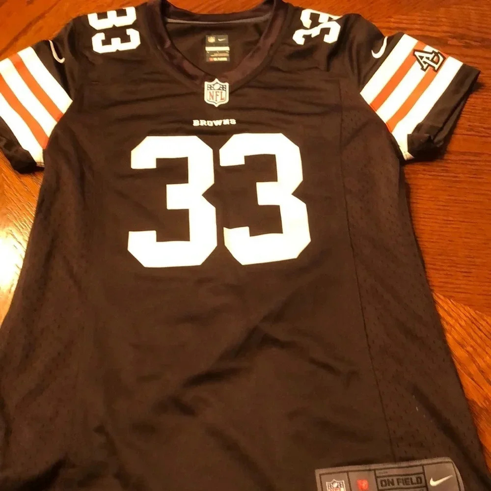 Cleveland Browns Nike Jersey NWOT